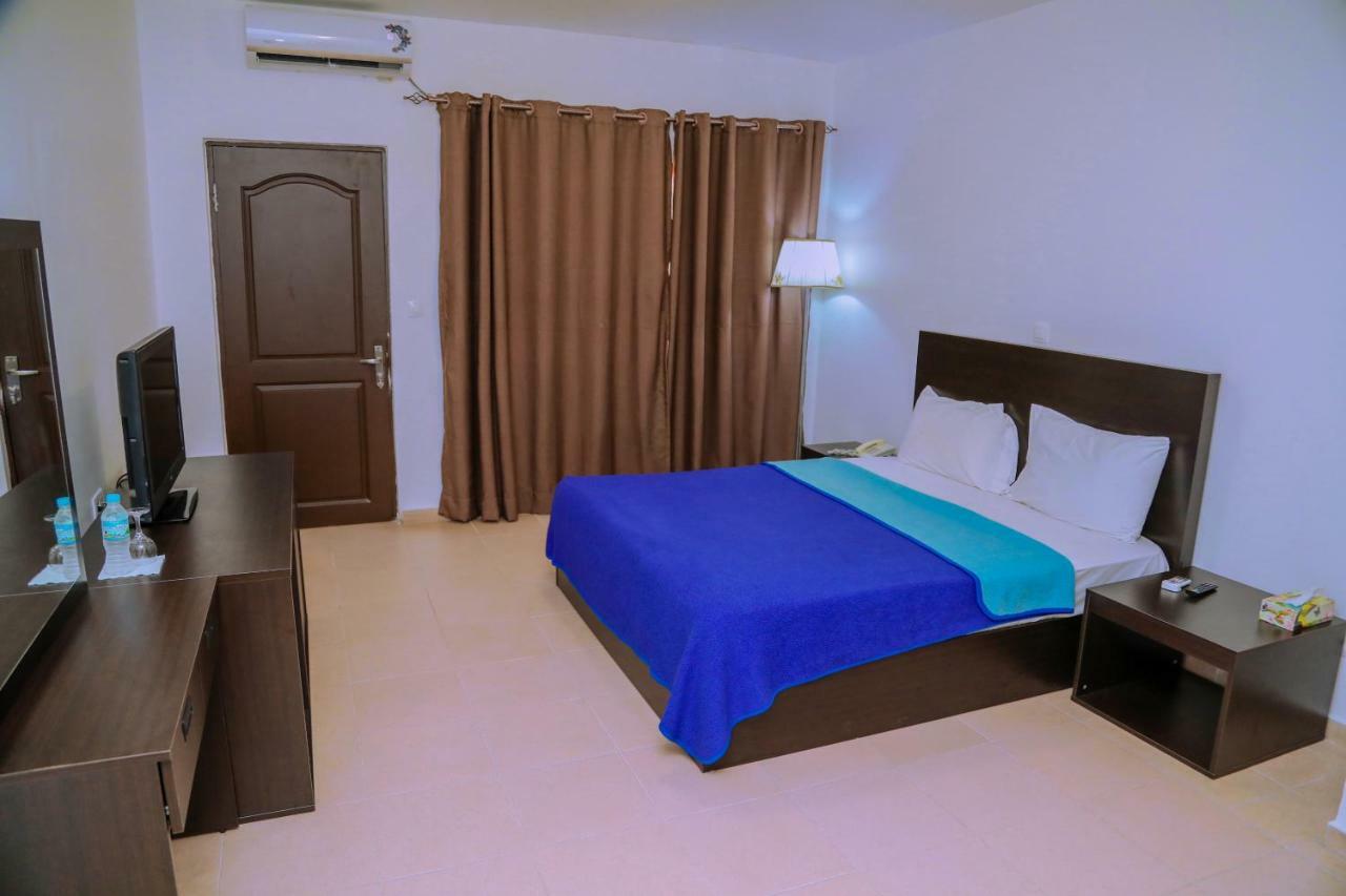 Riviera Taouyah Hotel Konakry Zewnętrze zdjęcie